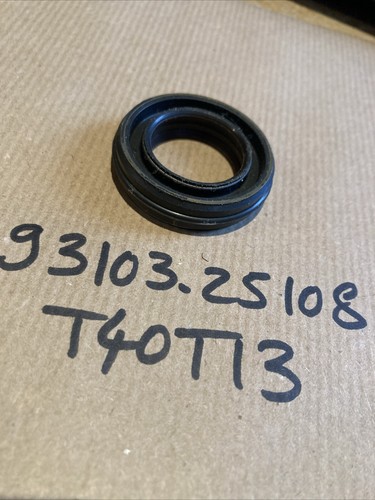 Yamaha 93103 25108 - joint, spi