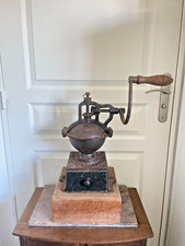 Ancien Grand Gros Moulin Café