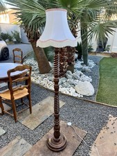 Lampadaire ancien en bois