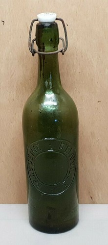 Ancienne bouteille vide - ancienne,