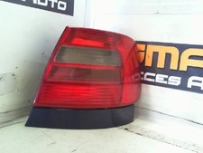 Feu arriere principal droit