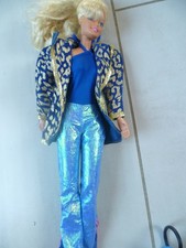 gros lot VINTAGE de 9 Poupées