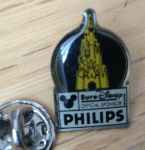 Pin lapel pins disney - pin's,