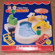 Vintage 80's Fisher-Price Little People #2526 Play Family SWIMMING POOL w/Box