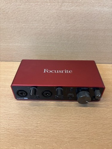 Focusrite scarlett 2i2 - focusrite,