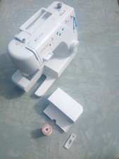 Machine à coudre SINGER 1507