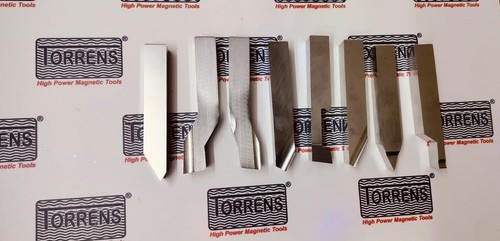 Outils tour à - de,