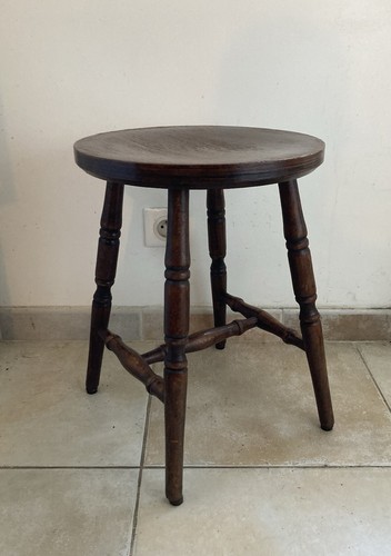 Tabouret quadripode rustique