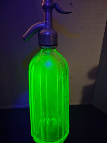 Siphon eau seltz pyramidal - eau,