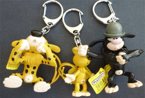 2002 porte clés figurines - 2002,