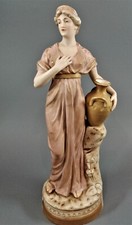 Beau Ancien Royal Dux