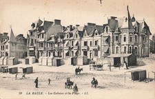 44 LA BAULE LES CABINES ET LA