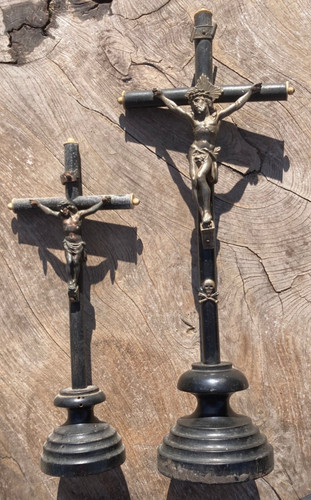 Deux croix crucifix - crucifix, en