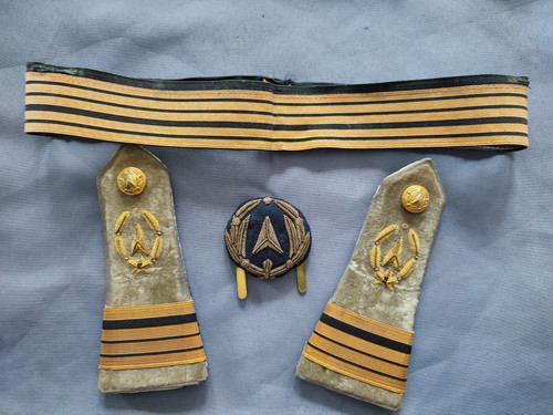Marine officier service