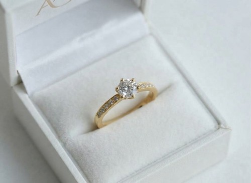 Bague sertie solitaire or - en,