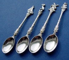 Ensemble Rare De 4 Cuillères