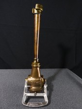 Lance ancienne incendie à