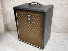 Amplificateur de basses VOX