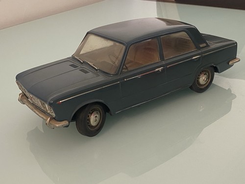 Jouet ancien fiat 125 - ancien, en