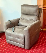 Fauteuil releveur électrique