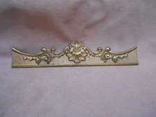 Ornement Fronton vintage en