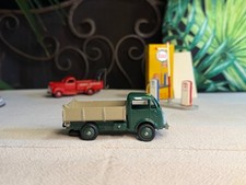 Dinky Toys 25M camion FORD