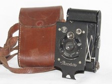 09J15 OLD BELLOWS CAMERA