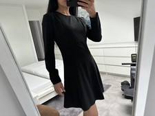 Petite robe noire fluide Zara M 36 38 classique must have neuve