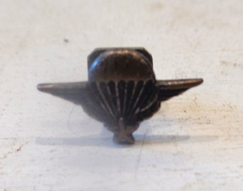 Insigne boutonnière - insigne,