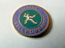VINTAGE PIN' S FENCING / CITY URBANNE / RARE
