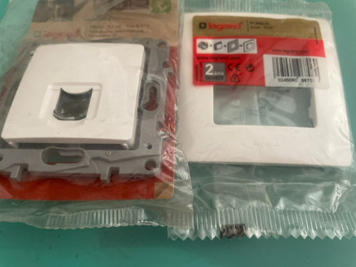 Legrand 664777 prise rj45 - legrand,