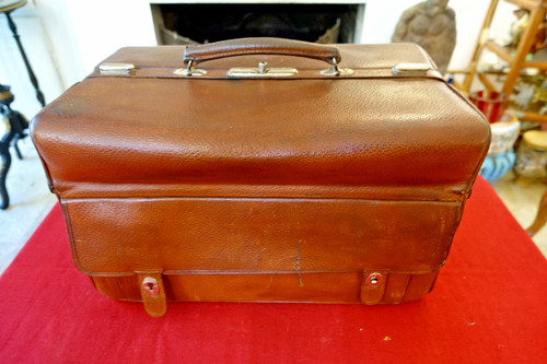 Gorgeous vintage travel - vintage,