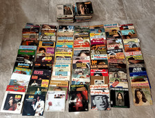 Lot +/- 200 Disques Vinyles