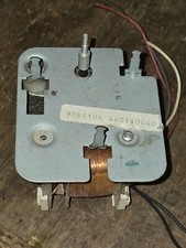 Moteur pour platine tourne