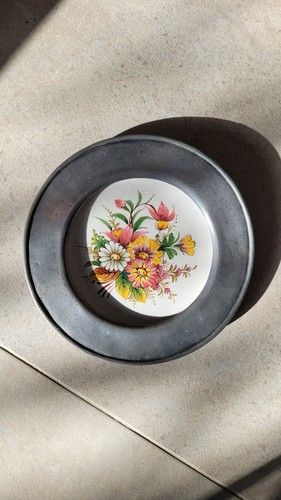 Assiette murale céramique - , et