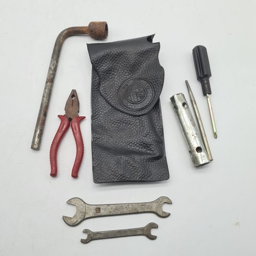 Alfa romeo toolkit bag wrench - toolkit,