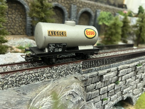 Wagon citerne algéco esso