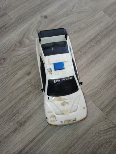 Voiture 405 joustra