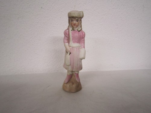 Figurine statuette biscuit - figurine, en