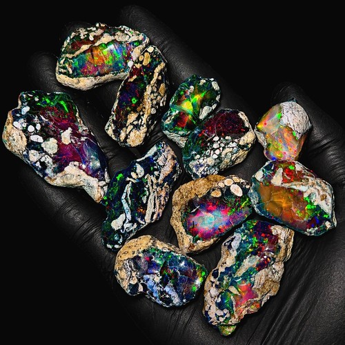 Opale noire naturelle - opale,