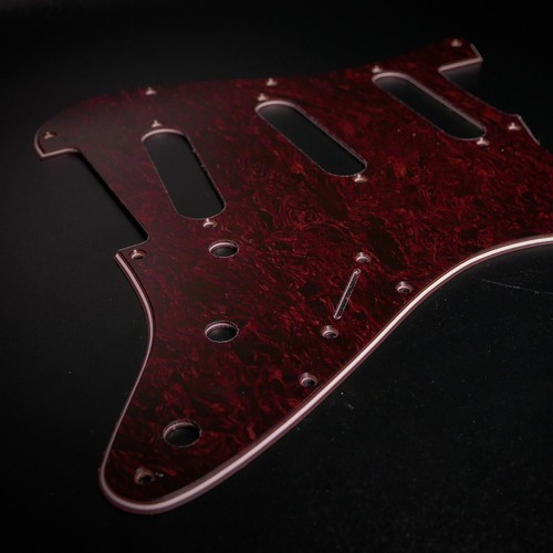Pickguard fender strat 4 - pickguard,