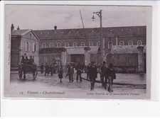 CHATELLERAULT: entrance gate of the arms factory - very good condition