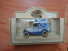 Lledo Days Gone Classique 1934 Ford Modèle A Woody Van 'Ford Ventes Service'