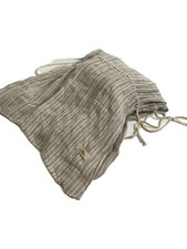 robe nid châle en laine