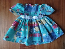 vêtement de poupée robe Jesmar Espagne environ 45cm hauteur 24,5cm