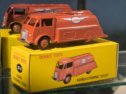 Dinky toys camion ford - 25,