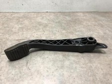 Pedale d&#039;embrayage FORD STREETKA CABRIOLET 1101011