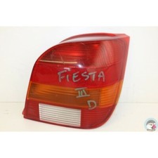 FORD FIESTA 3 n°122 Feux