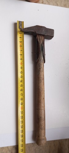 Outil ancien marteau - marteau, arrache