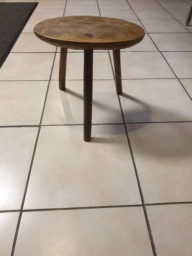 Ancien tabouret tripode bois